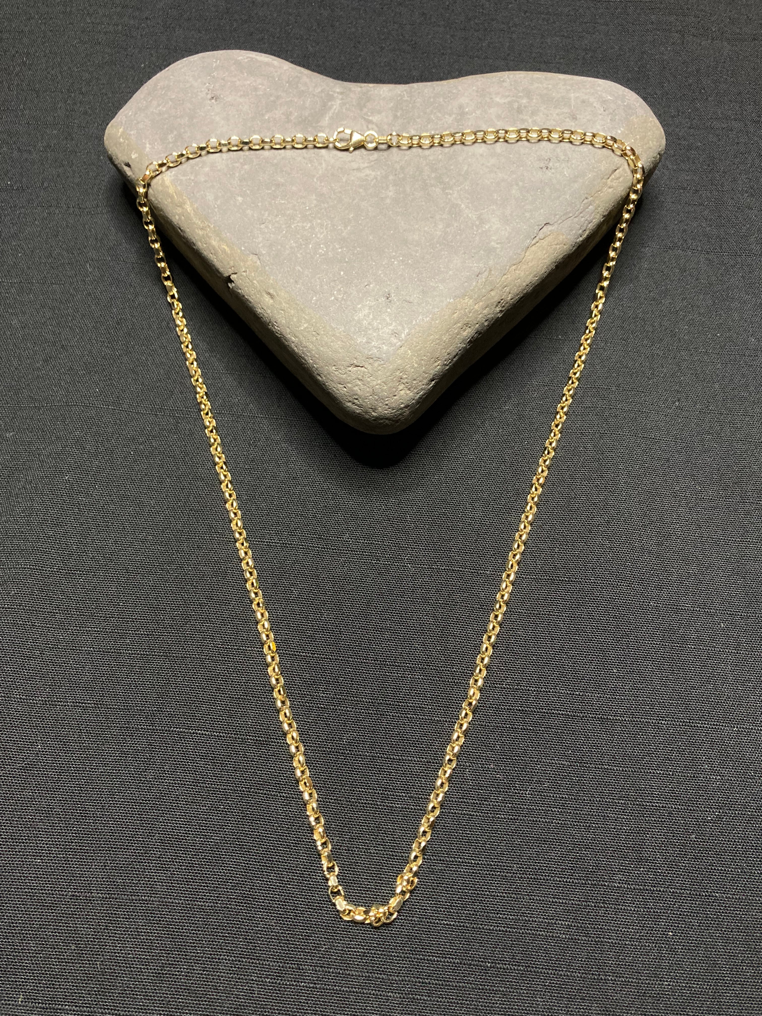 9ct Yellow gold Necklace. 20" diamond cut belcher link with trigger clasp