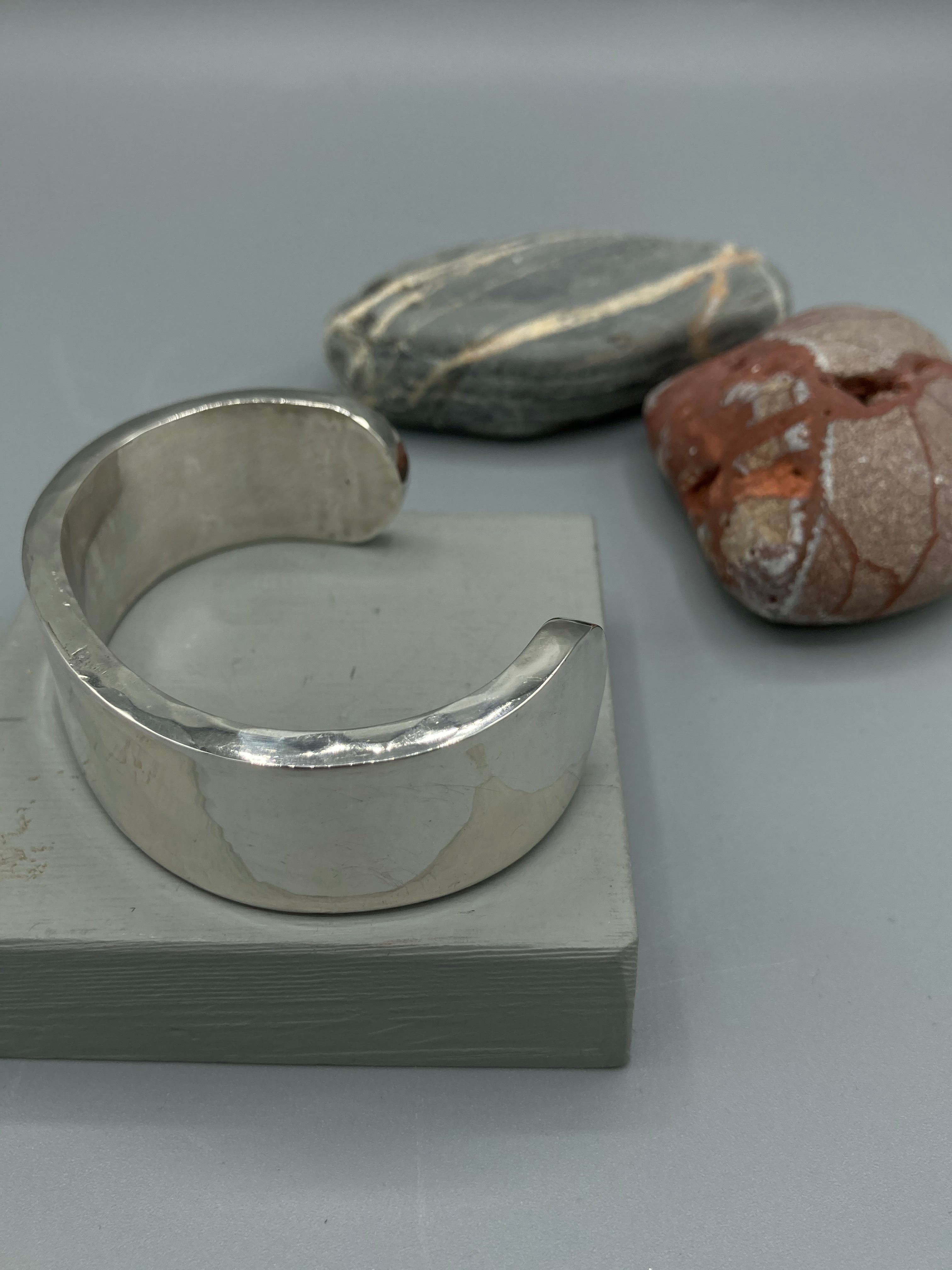 Sterling Silver cuff (Bangle). Hammered, flat finish (Very heavy weight)