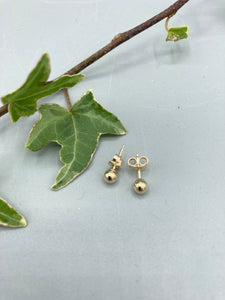 9ct Yellow Gold ball stud earrings 4mm diameter