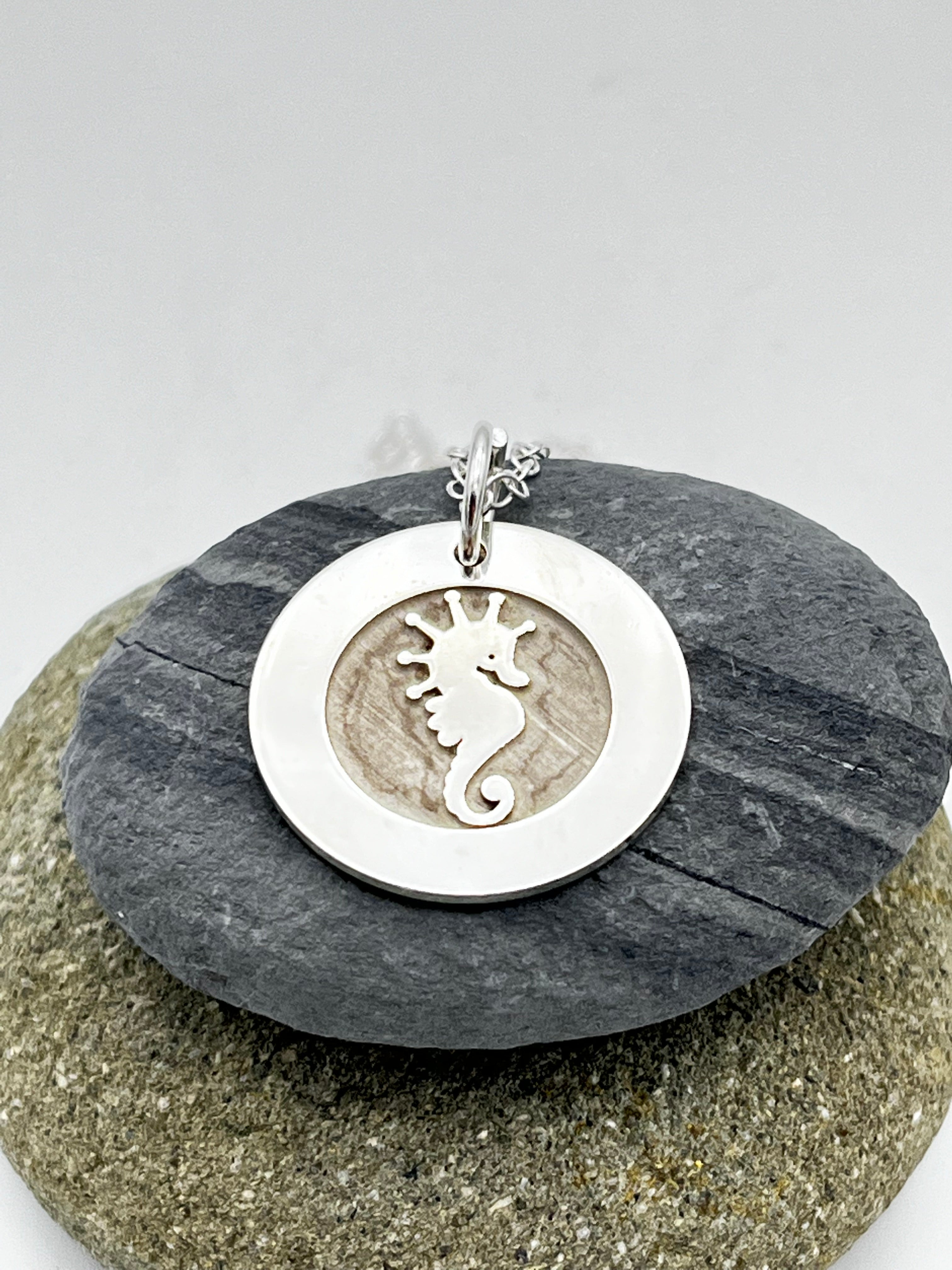 Sterling silver Seahorse pendant and 16" chain