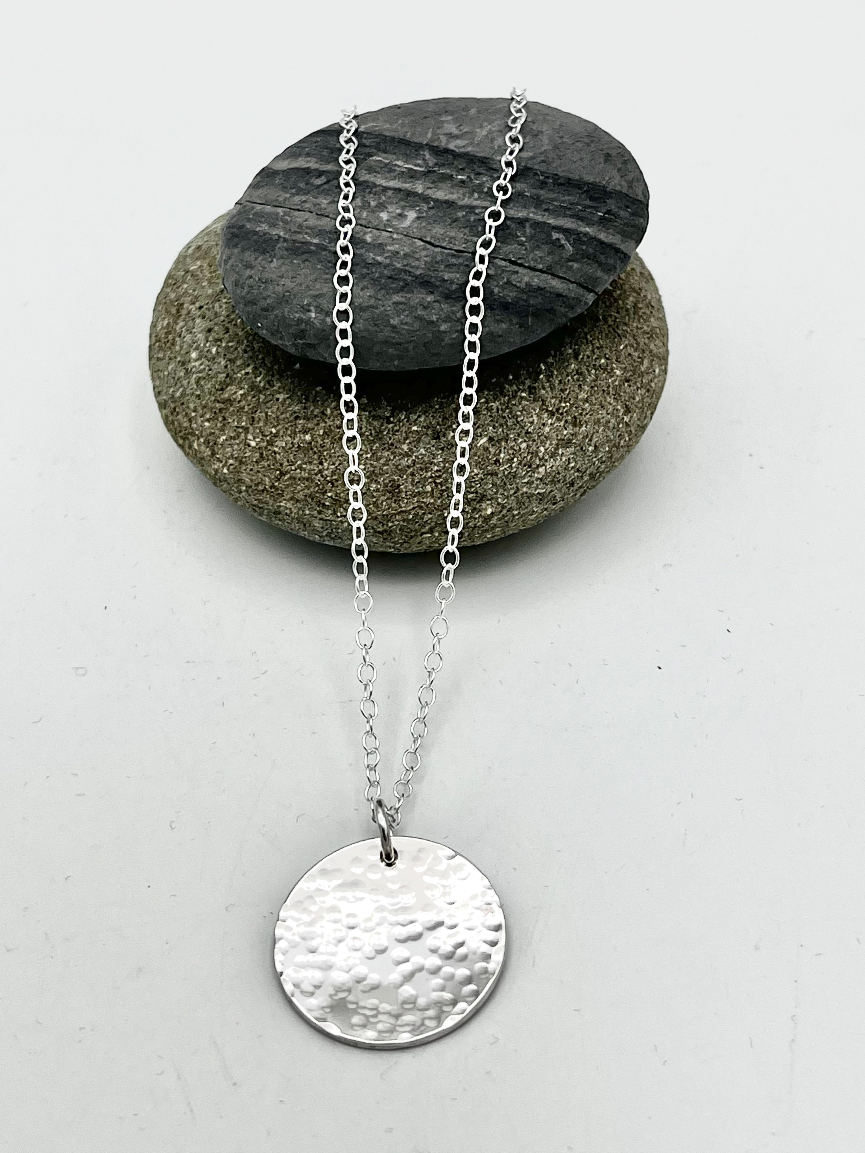 Round disc pendant 15mm diameter hammered finish on 16" chain