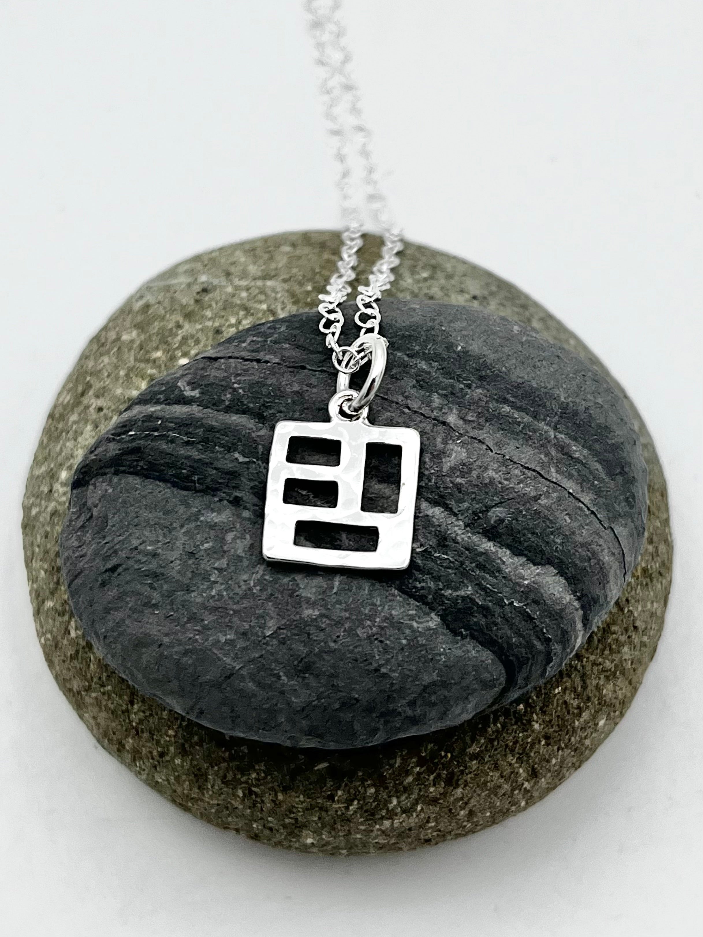 Sterling Silver 10mm hammered geometric square pendant on 16" trace chain
