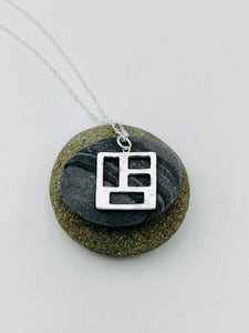 Sterling Silver 25mm hammered geometric square pendant on 16" trace chain