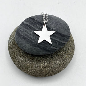 Single Star pendant 15mm wide polished finish on 16" chain
