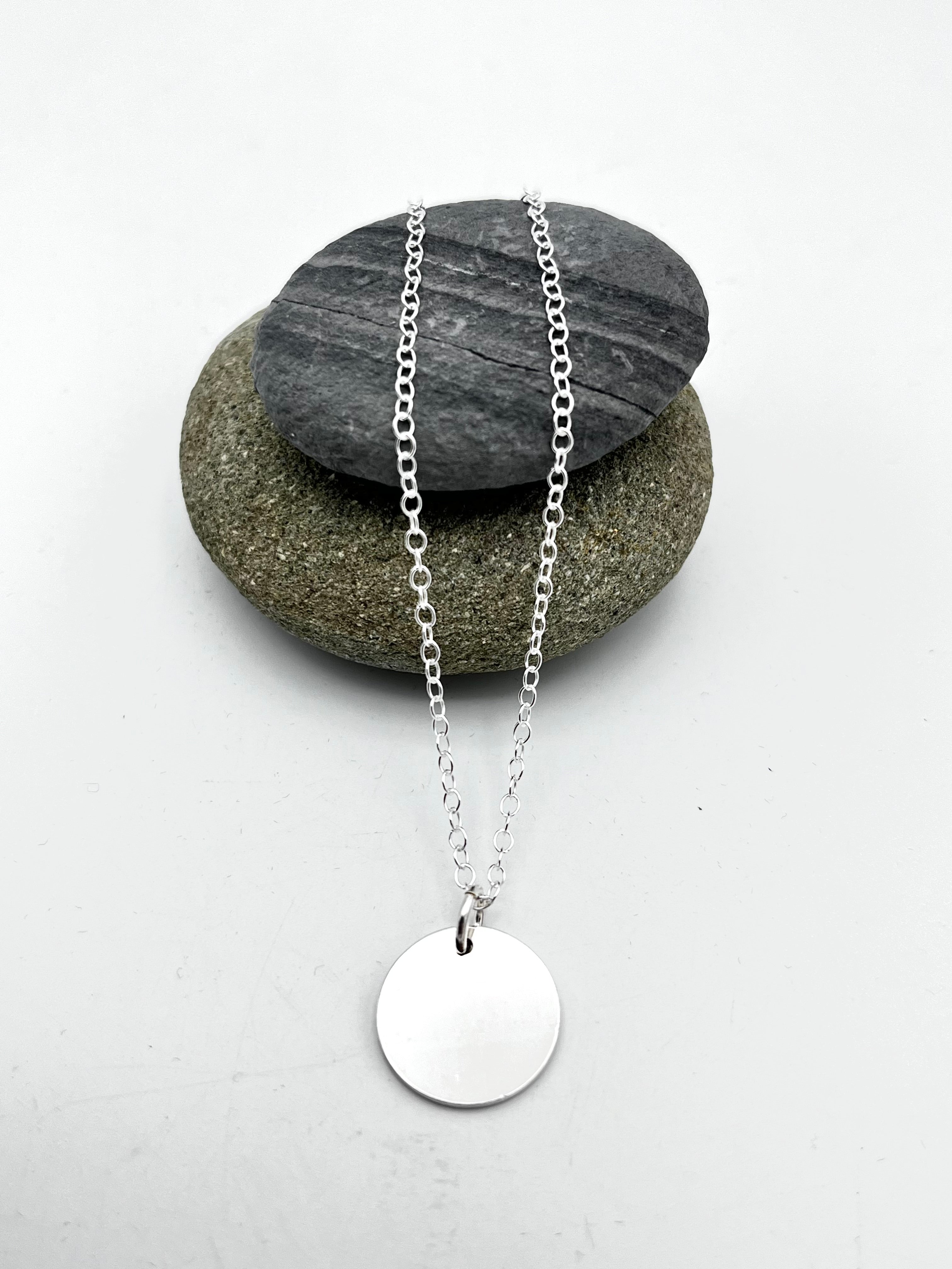 Round disc pendant 15mm diameter polished finish on 16" chain
