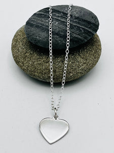 Sterling Silver single heart pendant 15mm wide polished finish on 16" trace chain