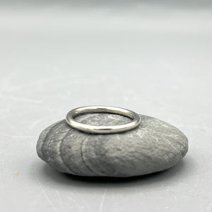 Sterling Silver Ring. 2mm round wire polished ring size 'K.5'