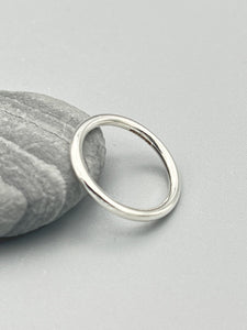 Sterling Silver Ring. 2mm round wire polished finish size 'L'