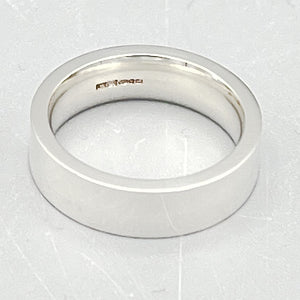 Sterling Silver Ring. Easy fit 5mm wide ring (rounded on the inside and flat on the outside) size 'K'